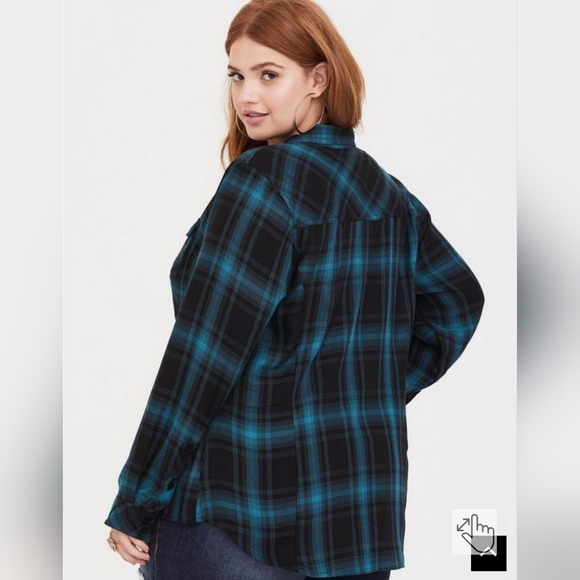Torrid button down long sleeved plaid shirt size 1 - Picture 4 of 8